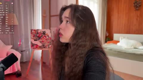 Snapshot of plumybun chatting on April 2026 10:37:01 PM Acey online show from April 2026 10:37:01 PM