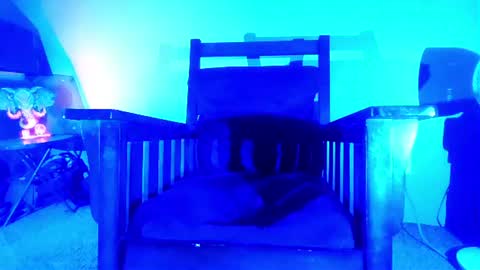 Snapshot of plush73 chatting on June 2026 05:05:02 AM StraightPlush online show from June 2026 05:05:02 AM