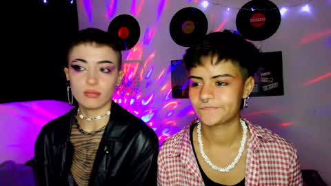   online show from December 2024 10:12:01 PM