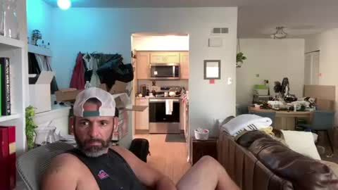 Snapshot of pmitch88 chatting on July 2026 07:06:02 PM Slug online show from July 2026 07:06:02 PM