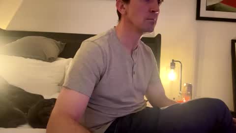 Snapshot of pnphornyboy chatting on April 2026 02:32:01 AM alleyesonme online show from April 2026 02:32:01 AM