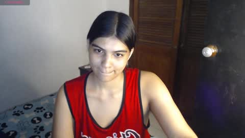 Snapshot of pocahontas_princess__ chatting on October 2025 05:17:01 AM Pocahontas online show from October 2025 05:17:01 AM
