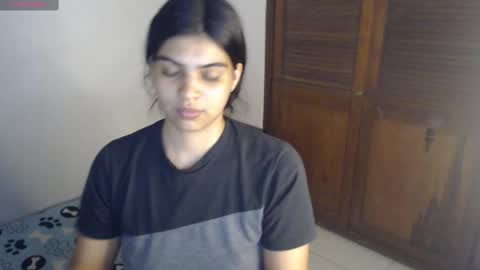 Snapshot of pocahontas_princess__ chatting on October 2025 04:44:02 AM Pocahontas online show from October 2025 04:44:02 AM