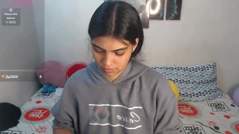 Snapshot of pocahontas_princess__ chatting on November 2025 01:15:02 AM Pocahontas online show from November 2025 01:15:02 AM