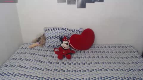 Snapshot of pocahontas_princess__ chatting on February 2026 06:23:01 PM Pocahontas online show from February 2026 06:23:01 PM