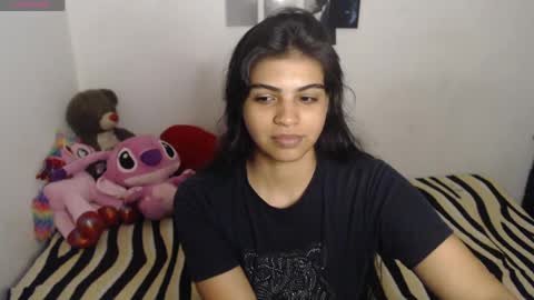 Snapshot of pocahontas_princess__ chatting on April 2026 04:13:02 AM Pocahontas online show from April 2026 04:13:02 AM