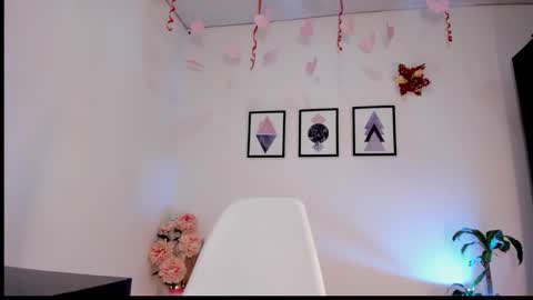 Snapshot of pocahontas_sensual chatting on February 2025 11:01:01 PM Jasmine online show from February 2025 11:01:01 PM