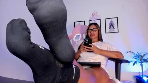 Snapshot of pocahontas_sensual chatting on February 2026 02:57:01 PM Jasmine online show from February 2026 02:57:01 PM