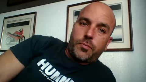 Snapshot of pocoyotop chatting on December 2024 04:01:02 PM pocoyotop online show from December 2024 04:01:02 PM