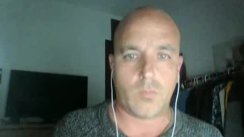 Snapshot of pocoyotop chatting on February 2025 12:05:01 AM pocoyotop online show from February 2025 12:05:01 AM