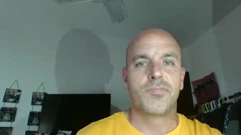 Snapshot of pocoyotop chatting on March 2025 03:18:01 PM pocoyotop online show from March 2025 03:18:01 PM