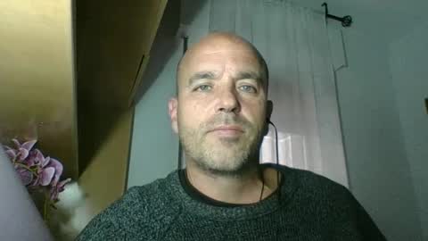 Snapshot of pocoyotop chatting on March 2025 08:18:02 AM pocoyotop online show from March 2025 08:18:02 AM