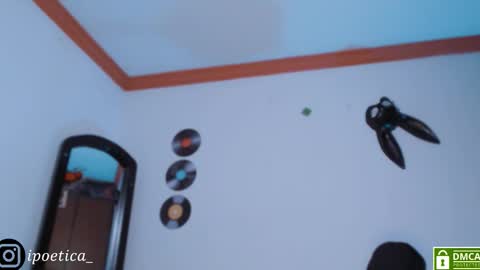 Snapshot of poeeticaa_ chatting on March 2026 03:41:02 PM IG ipoetica online show from March 2026 03:41:02 PM