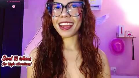 Snapshot of poison_liv chatting on June 2026 01:37:01 PM poison_liv online show from June 2026 01:37:01 PM