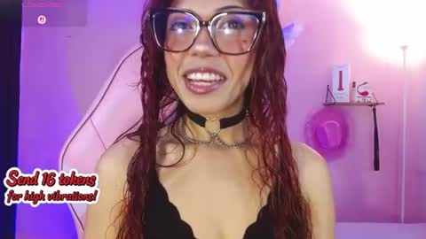 Snapshot of poison_liv chatting on July 2026 01:17:02 PM poison_liv online show from July 2026 01:17:02 PM