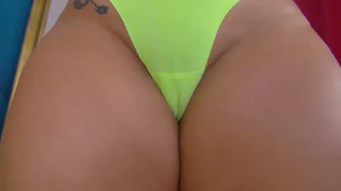 poison_milf_ online show from September 2025 04:36:01 AM