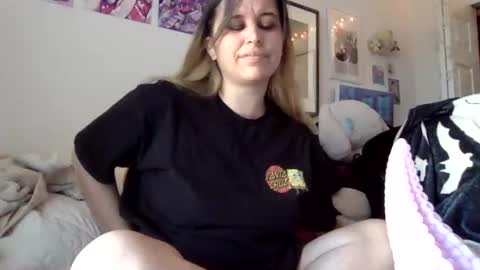 sweet angel baby  online show from April 2026 12:32:01 PM