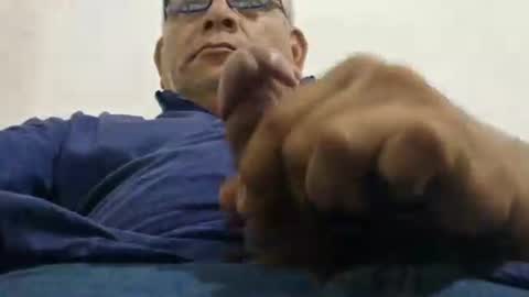 poli online show from April 2026 11:03:02 AM