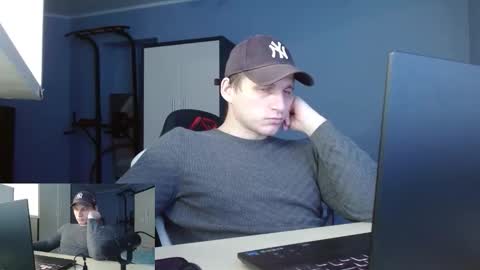 Poliglotjoe2 online show from February 2026 11:27:01 AM