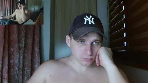 Poliglotjoe2 online show from March 2026 04:13:02 AM