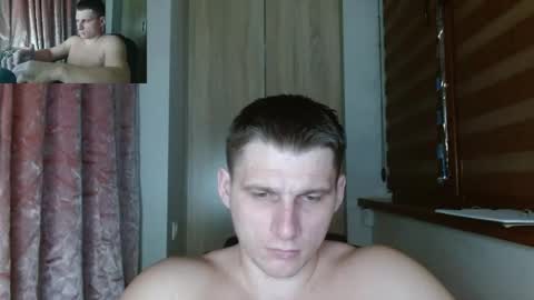 Poliglotjoe2 online show from April 2026 06:39:01 AM