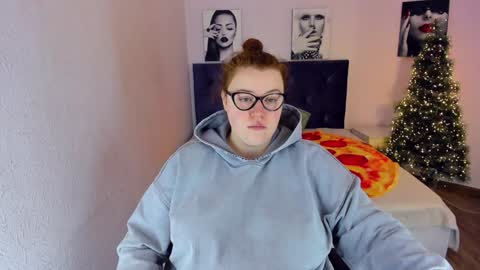 Polina online show from December 2024 07:50:01 AM