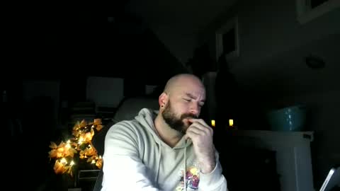 Snapshot of polisheaqle chatting on December 2025 05:49:02 AM polisheaqle online show from December 2025 05:49:02 AM