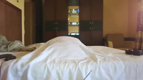 Paul online show from February 2025 12:19:02 PM