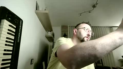 Snapshot of polllaman_23 chatting on November 2025 09:36:01 PM polllaman_23 online show from November 2025 09:36:01 PM