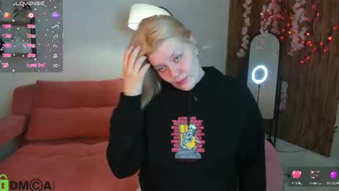 Snapshot of polly__mayer chatting on July 2026 01:20:01 AM Polly online show from July 2026 01:20:01 AM