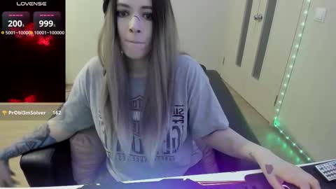 Polly online show from March 2026 06:58:01 PM