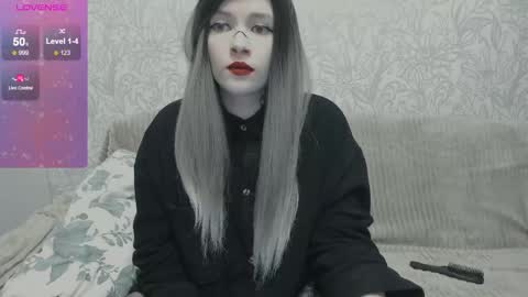 Polly online show from April 2026 06:56:02 PM