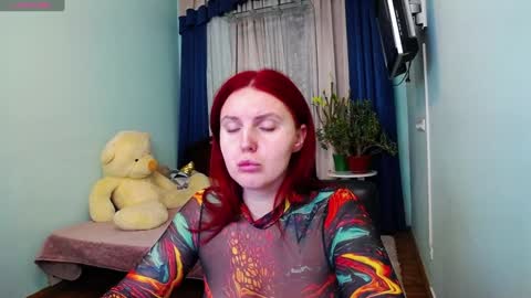 Snapshot of pollygreen chatting on December 2024 07:32:01 AM Olivia online show from December 2024 07:32:01 AM