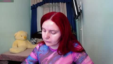 Snapshot of pollygreen chatting on January 2025 08:00:01 AM Olivia online show from January 2025 08:00:01 AM