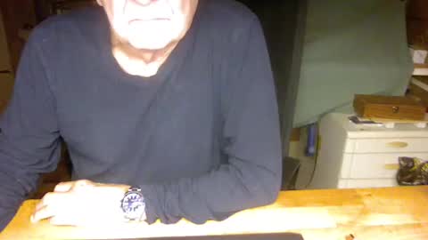 pomme1949 online show from December 2024 08:44:01 AM