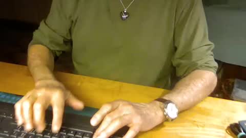 pomme1949 online show from February 2025 05:29:02 PM