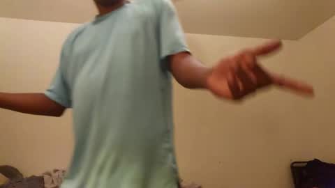 Snapshot of poobear53 chatting on September 2025 01:29:02 AM Phil online show from September 2025 01:29:02 AM