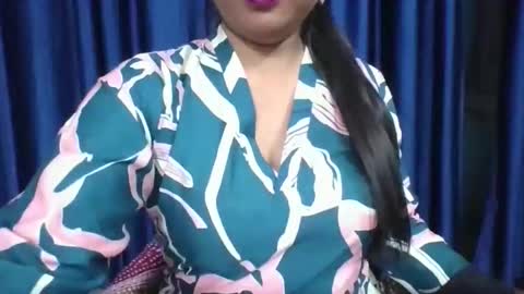 poojalady online show from November 2025 04:50:01 PM