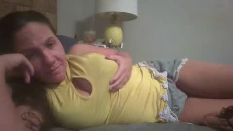 Snapshot of pooncahantits chatting on December 2024 01:34:02 AM Emily at Home online show from December 2024 01:34:02 AM