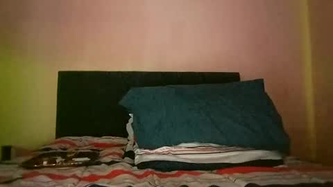 Snapshot of pootie83 chatting on January 2025 01:48:01 PM pootie83 online show from January 2025 01:48:01 PM