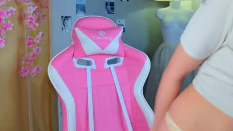 Snapshot of popjenny chatting on April 2026 06:16:01 PM Hi Daddy Im Jane online show from April 2026 06:16:01 PM