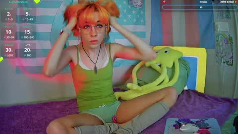 poppyfluffy online show from April 2026 02:25:02 AM