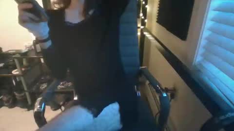 Snapshot of porcelain_tears01 chatting on October 2025 11:21:02 AM porcelain_tears01 online show from October 2025 11:21:02 AM