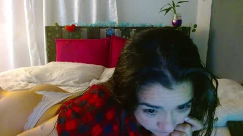 Snapshot of porcelainlux chatting on January 2025 05:08:01 AM porcelainlux online show from January 2025 05:08:01 AM