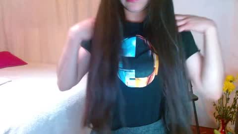 Snapshot of porcelainlux chatting on January 2025 09:58:01 PM porcelainlux online show from January 2025 09:58:01 PM