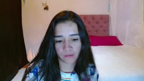 Snapshot of porcelainlux chatting on January 2025 11:50:01 PM porcelainlux online show from January 2025 11:50:01 PM