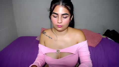 NICKKYMARTIN online show from January 2025 08:31:01 AM