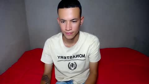 NICKKYMARTIN online show from February 2025 07:12:02 PM