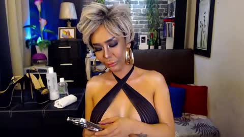 Snapshot of pornstardiva chatting on June 2026 10:15:02 PM DivaGray online show from June 2026 10:15:02 PM