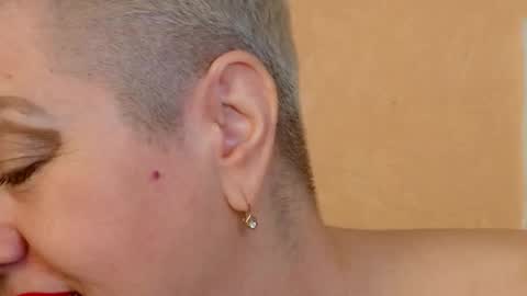 LADY POSH online show from October 2025 08:54:02 PM